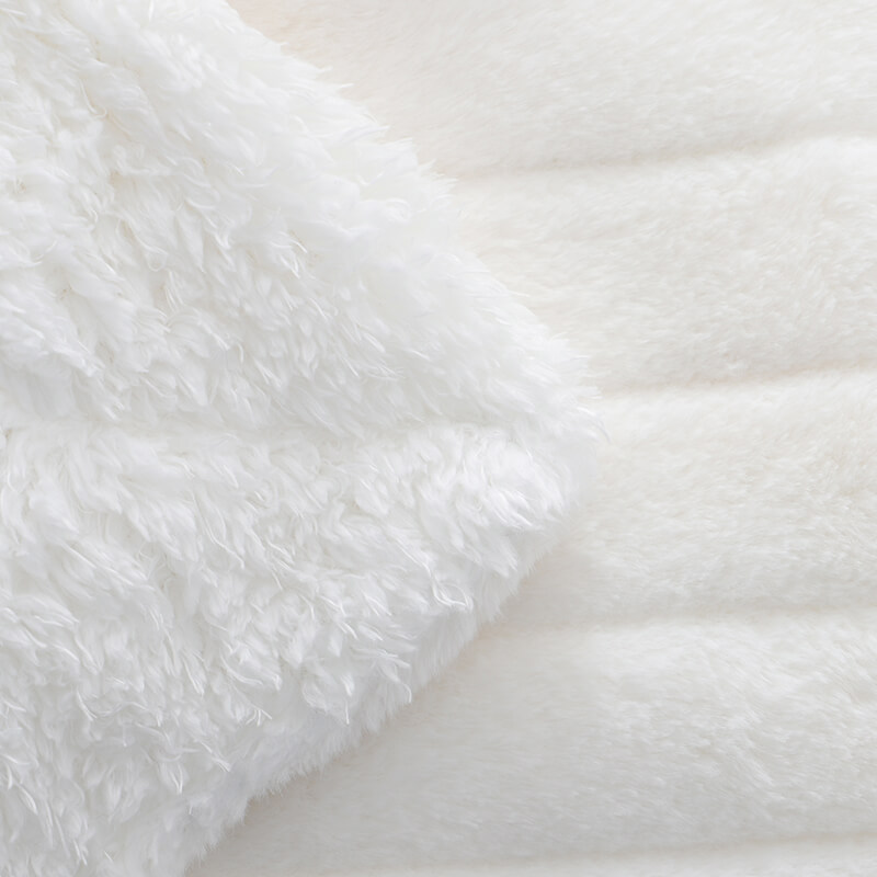 RKS-0299 Elegant Pure White Faux Fur Fleece & Sherpa Embossed Blanket