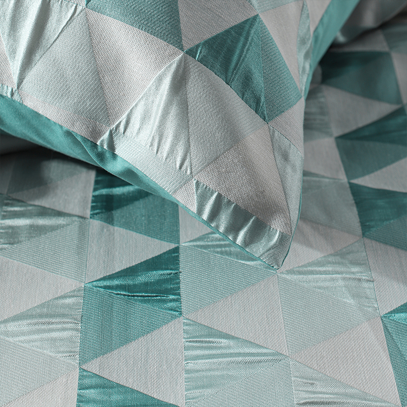 Hot Selling New Design OEM ODM Custom Queen Size Jacquard Geometric Duvet Cover Set Bedding Set