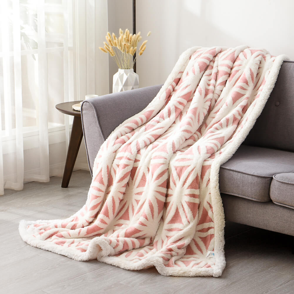 RKS-0165 Pink Flannel Bed Blanket with Warm White Sherpa