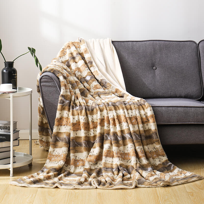 RKS-0082 Snow Leopard Faux Fur Printed And Brushed Throw Blanket Comforter