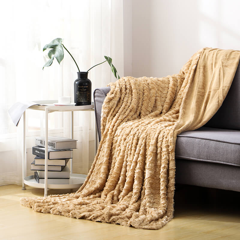 RKS-0075 Brown Petal Pattern Throw 100% Polyester For Faux Fur Blanket 